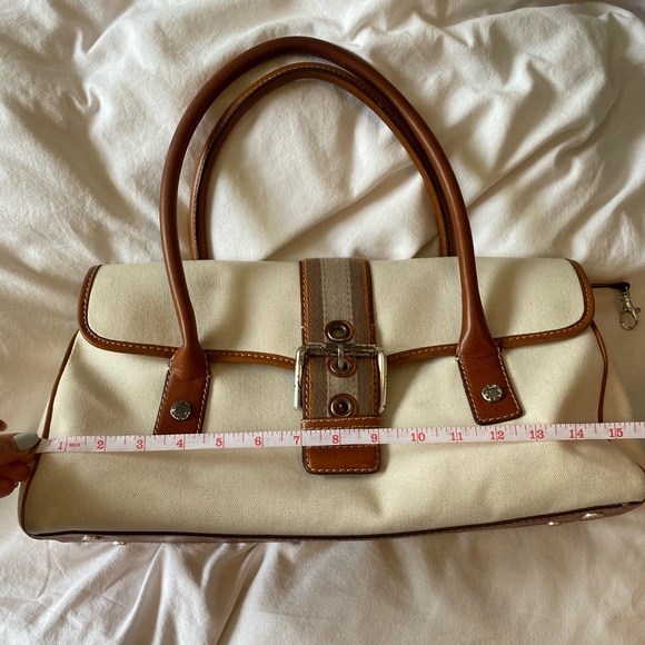 MICHAEL KORS OFF WHITE/BEIGE PURSE - Picture 2 of 7